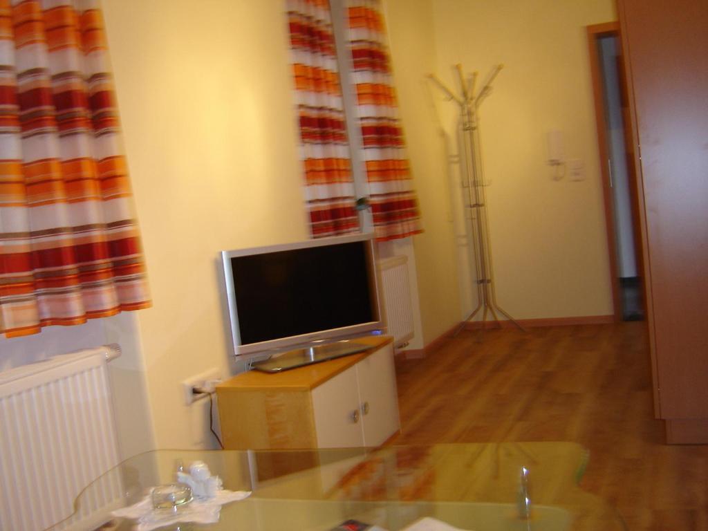 Gasthaus Schuetzen Hornberg Oda fotoğraf